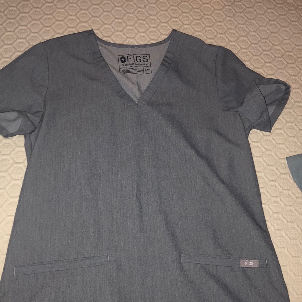 Figs XXS Casma scrub top in Graphite